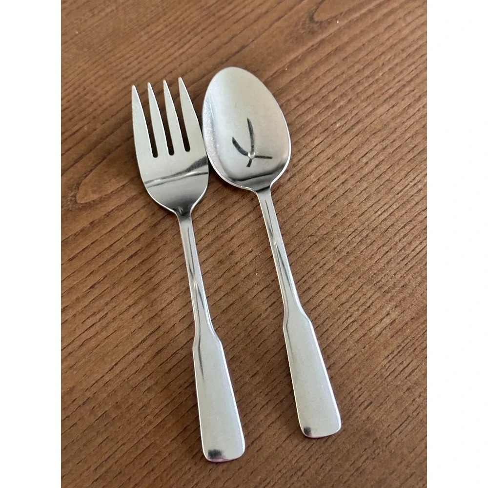 Wm A Rogers Oneida Ltd Stainless FRIENDSHIP/GETTYSBURG‎ 8'' Serving Spoon & Fork